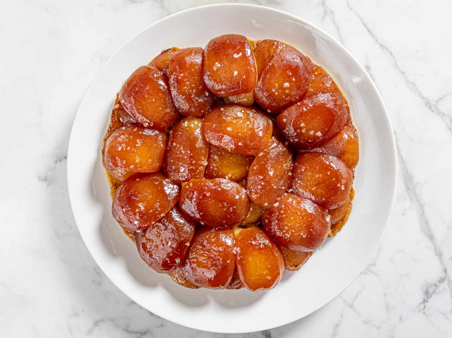 Overhead view of finished tarte tatin